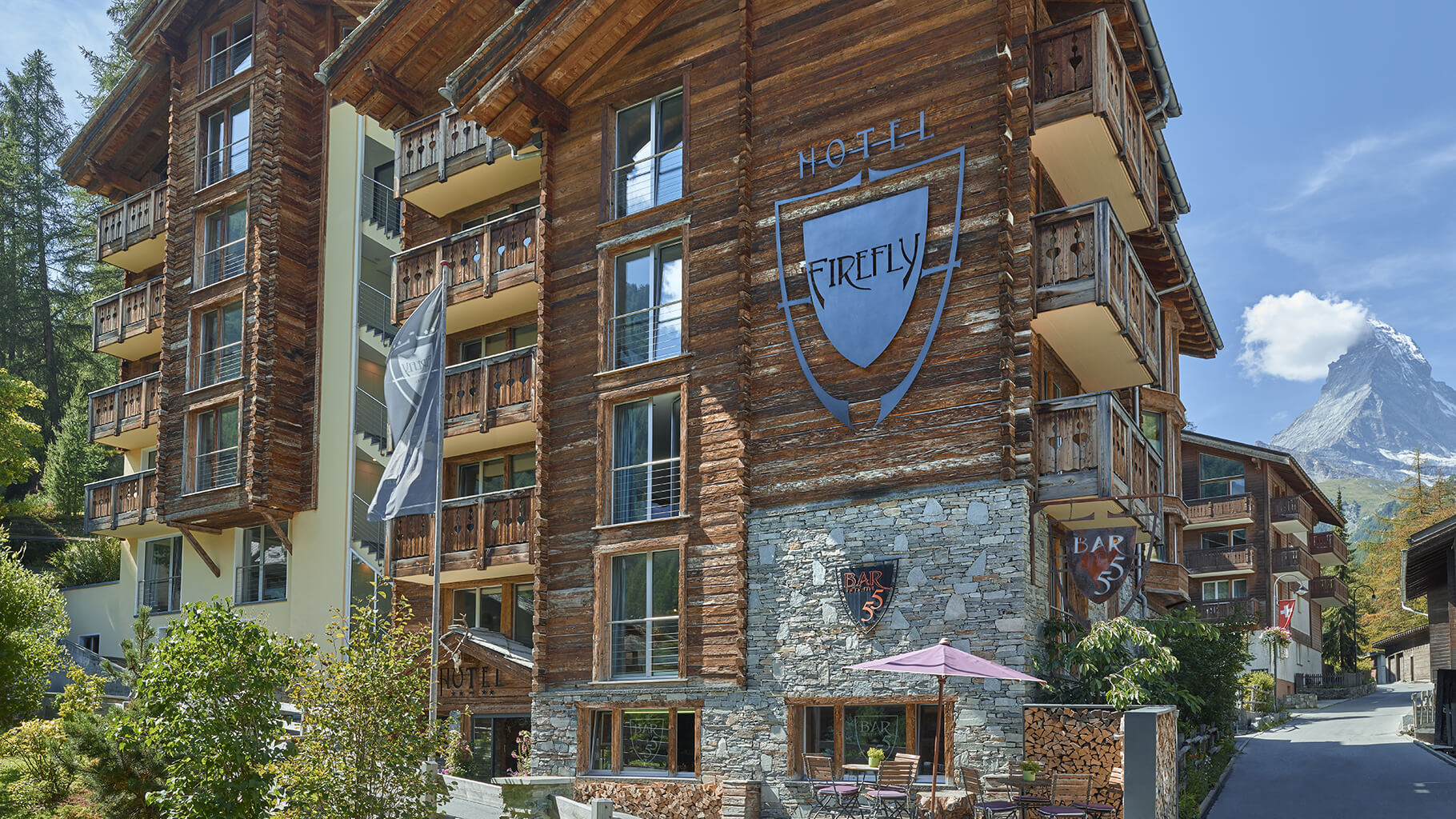 hotel-firefly-aussenansicht-2023-1-zermatt.jpg