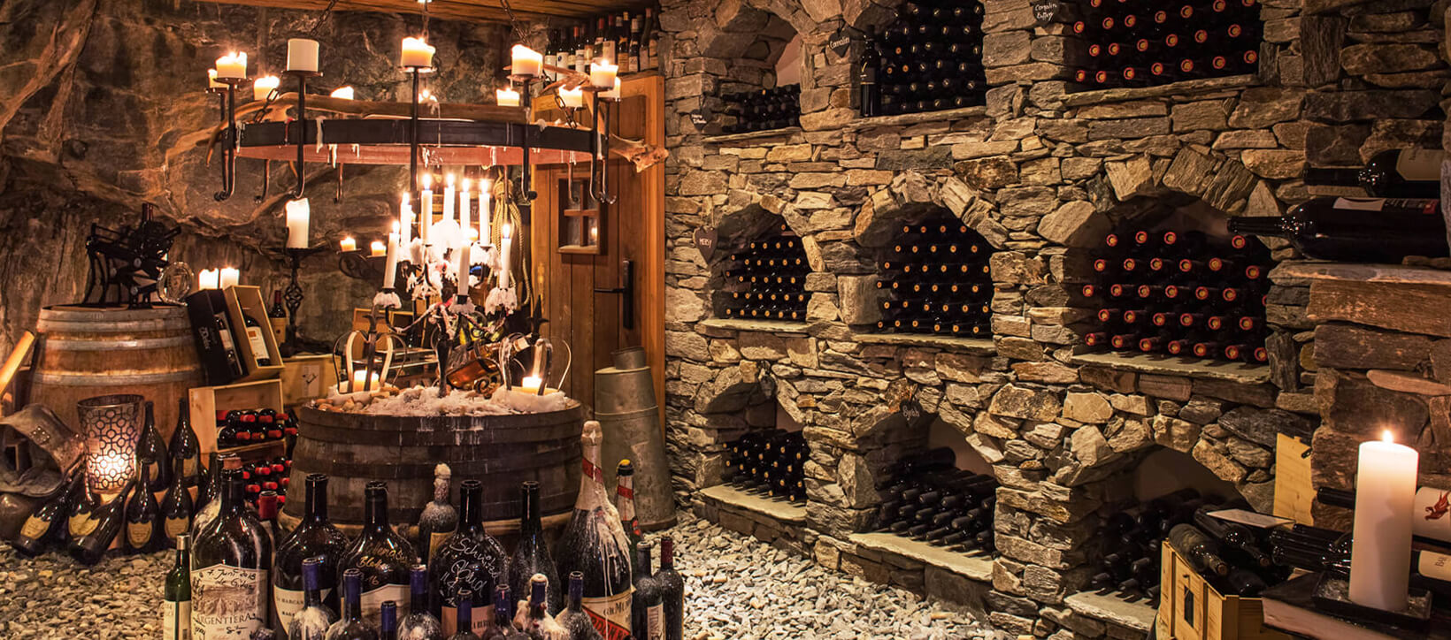 wine-cellar-hotel-firefly-bar55-zermatt-switzerland.jpg