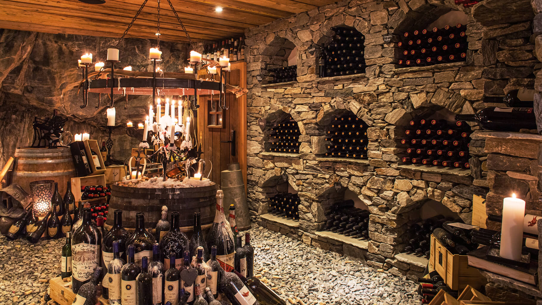 wine-cellar-hotel-firefly-bar55-zermatt-switzerland.jpg